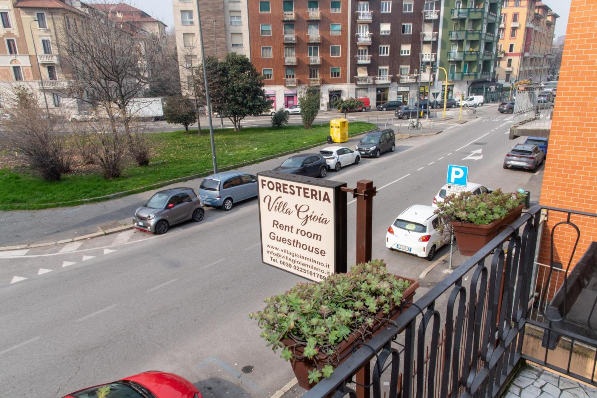 Guest house Gioia 2*